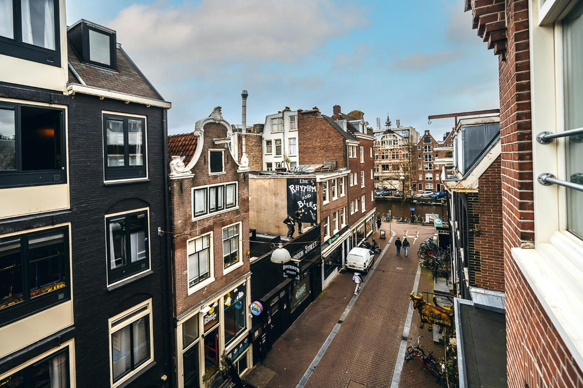 Limehome Amsterdam Leidsekruisstraat Exterior photo